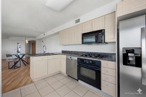 1720 Maple Avenue Evanston IL 60201