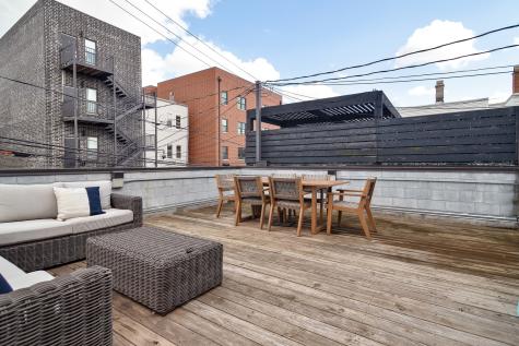 1639 North Artesian Avenue Chicago IL 60647