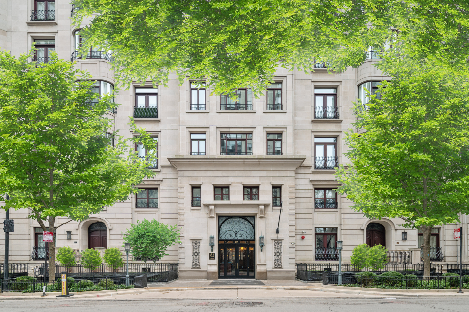 65 East Goethe Street Chicago IL 60610