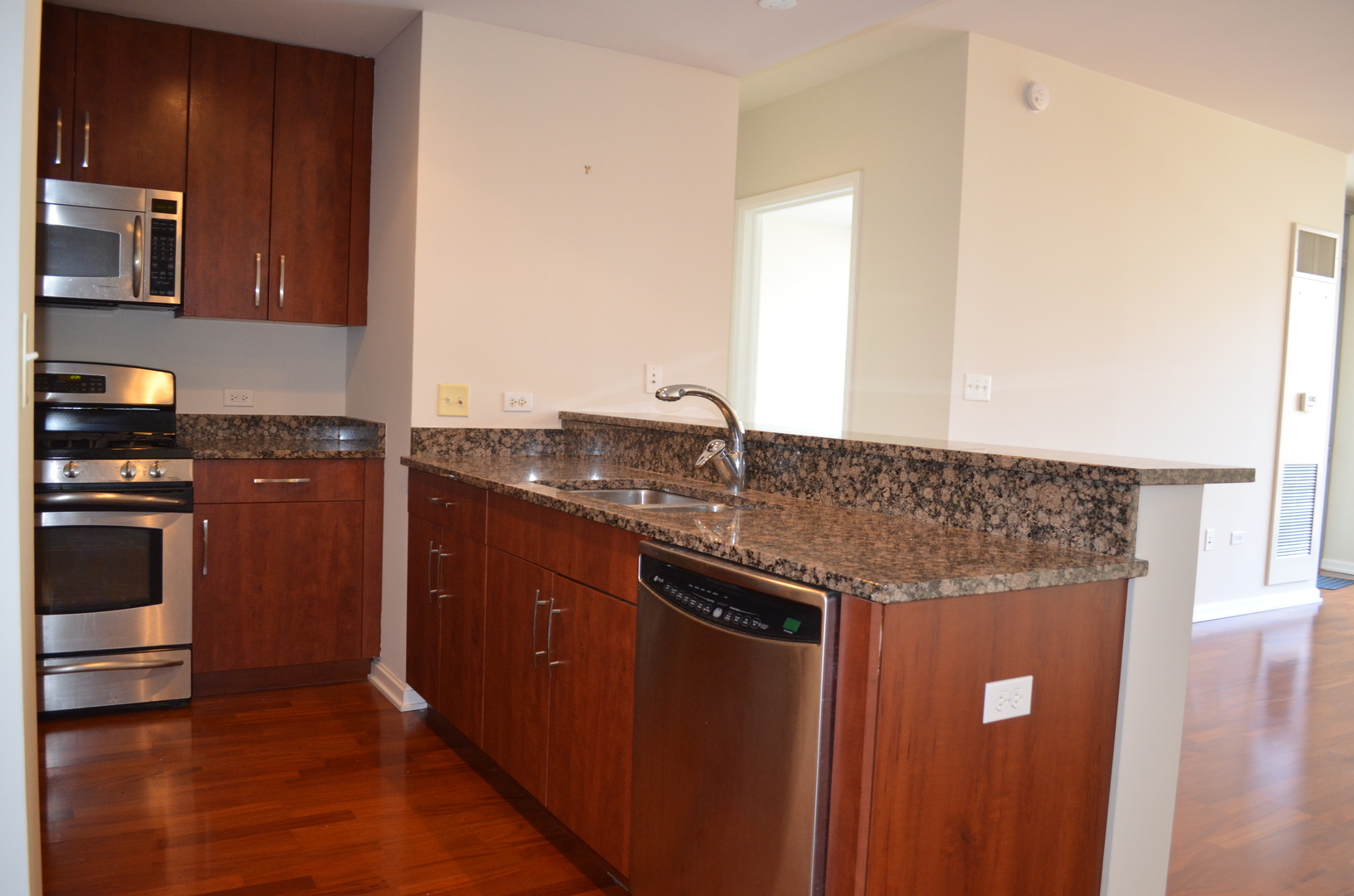 160 East Illinois Street Chicago IL 60611