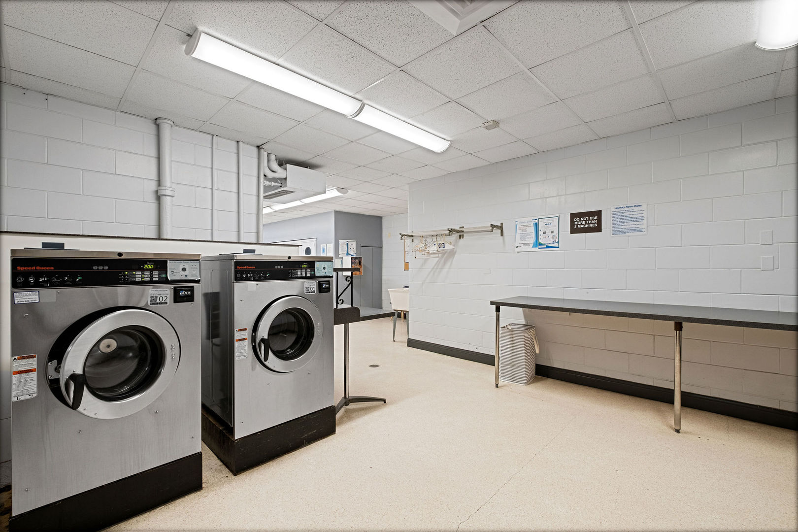 5445 North Sheridan Road Chicago IL 60640
