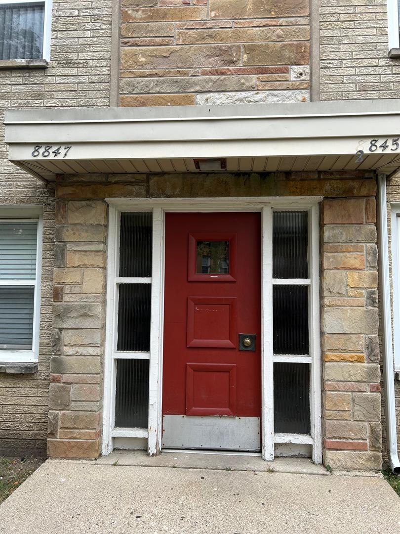 8847 La Crosse Avenue Skokie IL 60077
