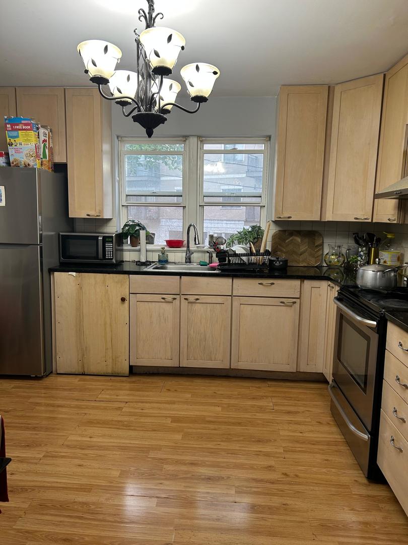 8847 La Crosse Avenue Skokie IL 60077