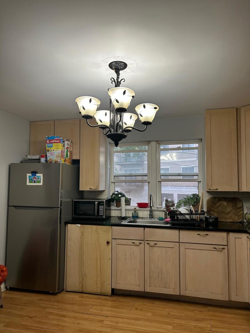 8847 La Crosse Avenue Skokie IL 60077