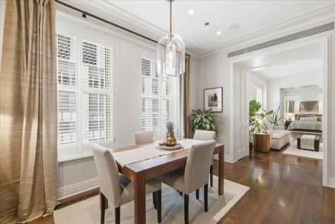 159 East Walton Place Chicago IL 60611
