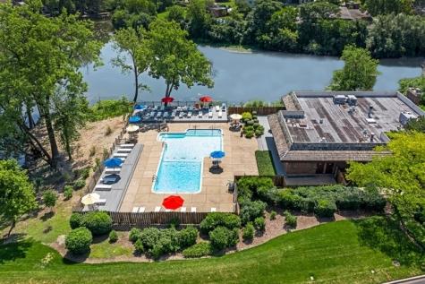 1401 Burr Oak Road Hinsdale IL 60521
