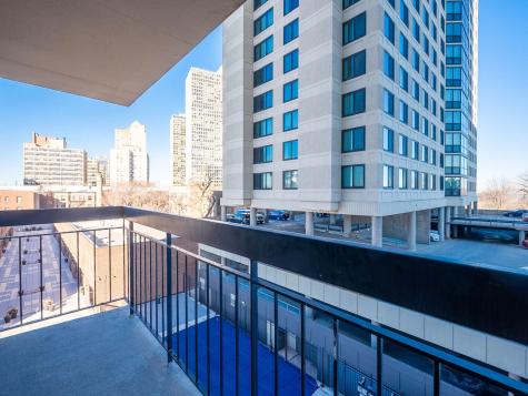 5201 South Cornell Avenue Chicago IL 60615
