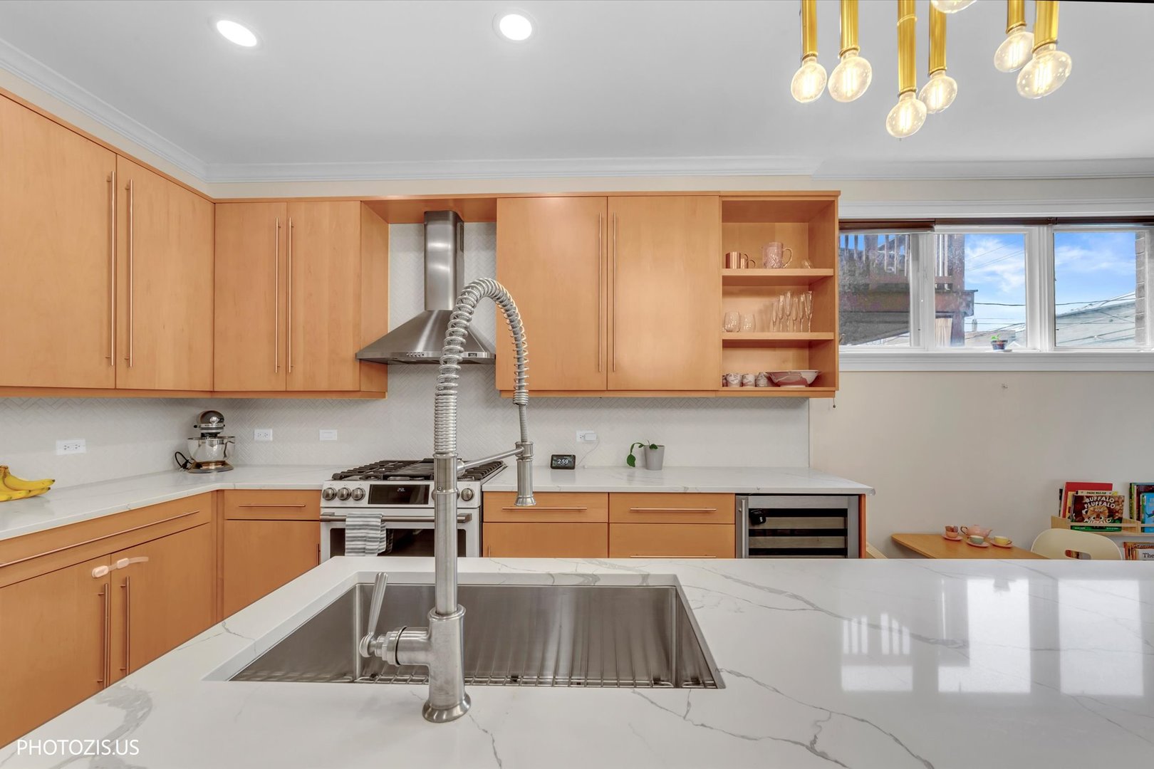 1718 West Superior Street Chicago IL 60622