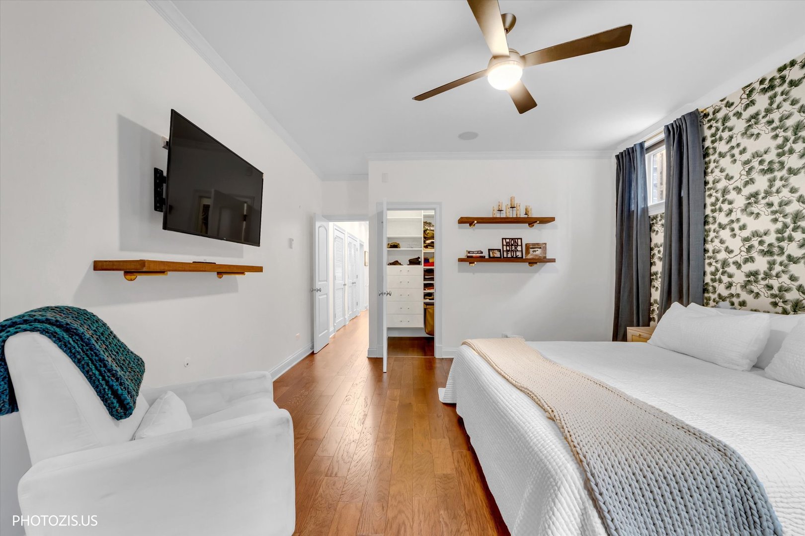 1718 West Superior Street Chicago IL 60622