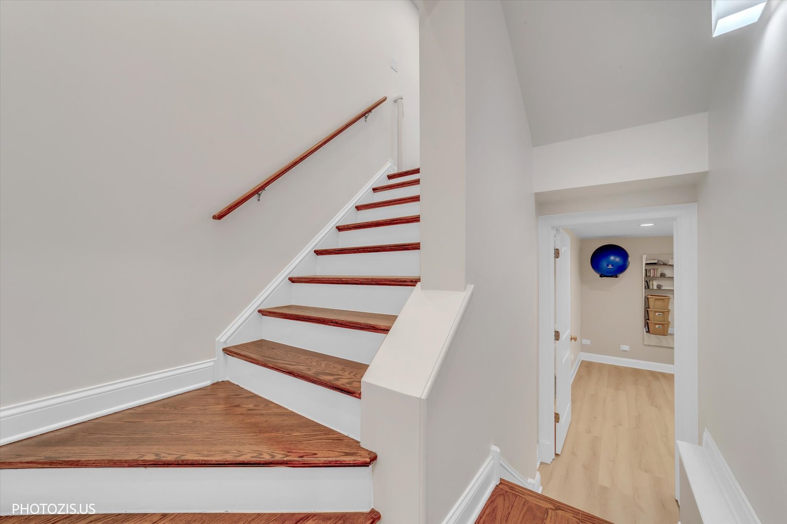 1718 West Superior Street Chicago IL 60622