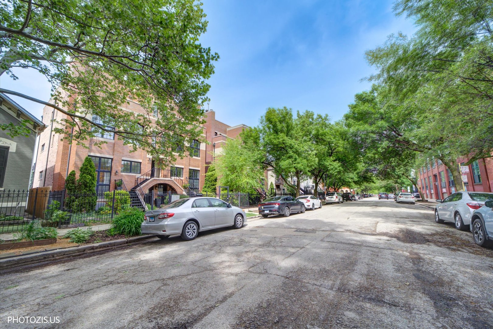 1718 West Superior Street Chicago IL 60622
