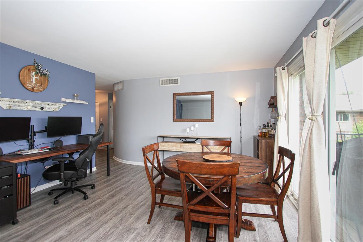 2300 Old Tavern Road Lisle IL 60532