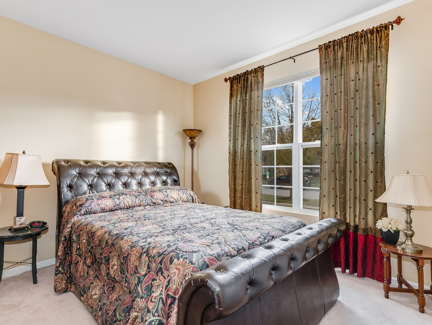 2805 Bond Circle Naperville IL 60563