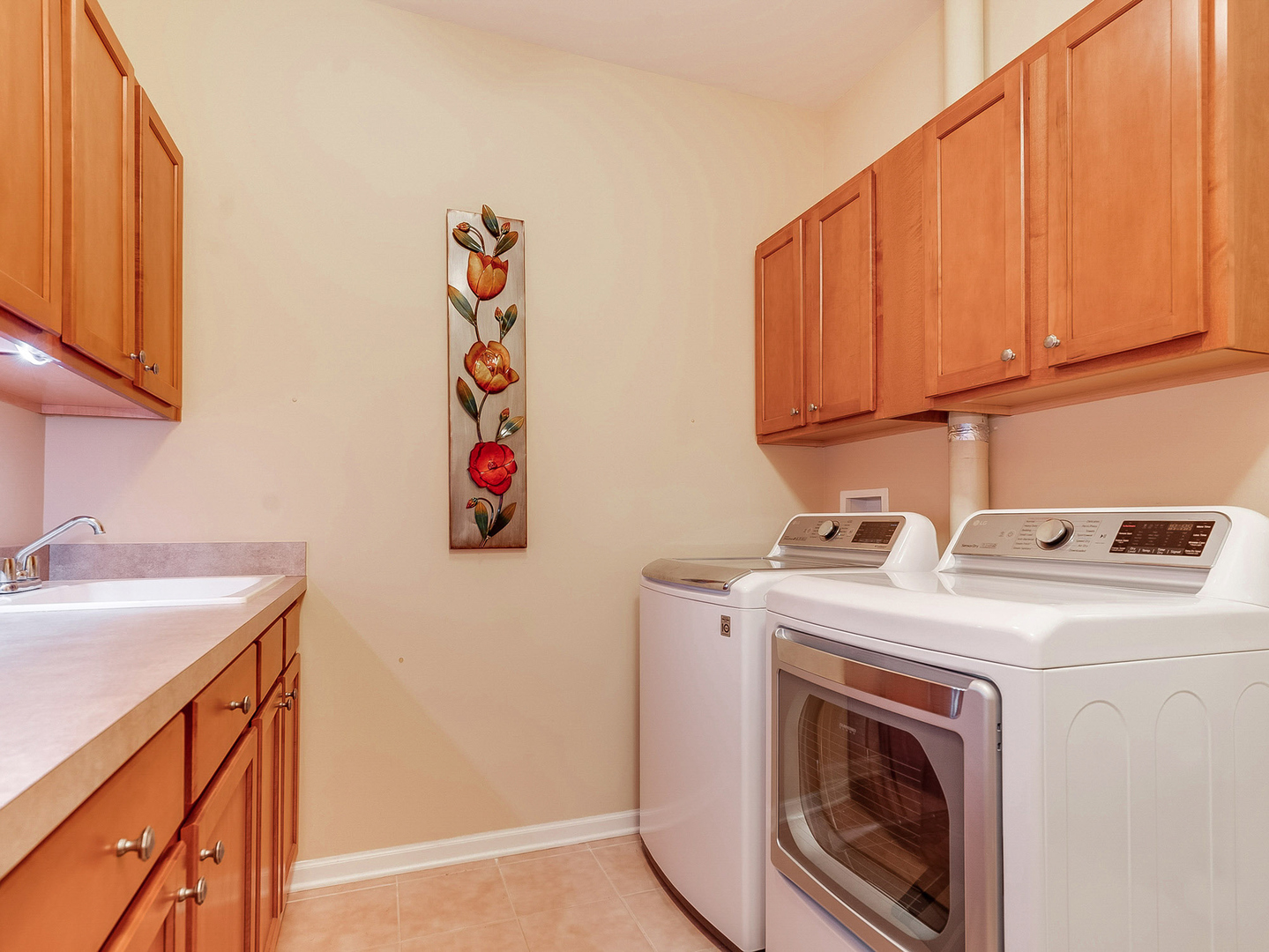 2805 Bond Circle Naperville IL 60563