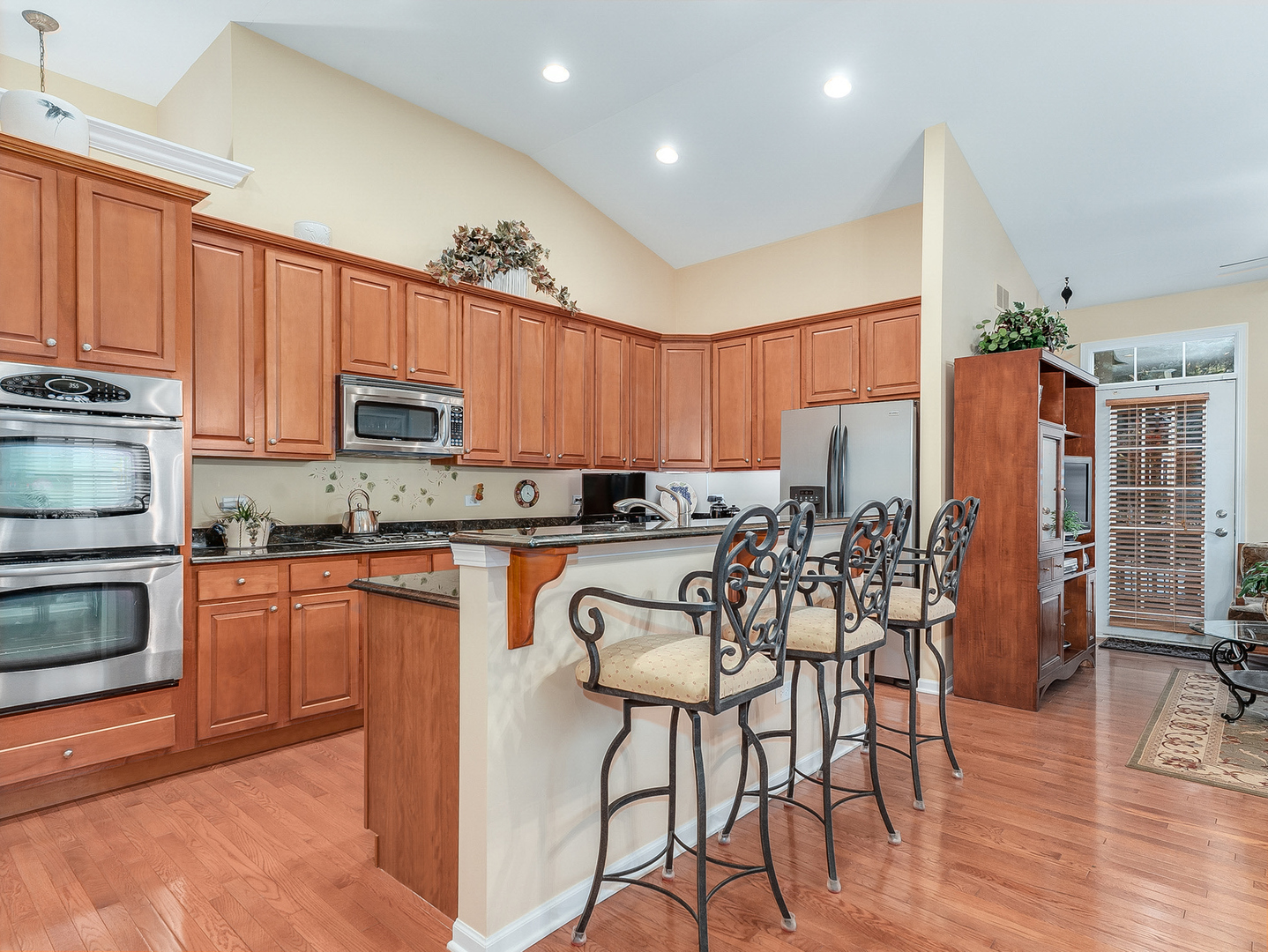 2805 Bond Circle Naperville IL 60563