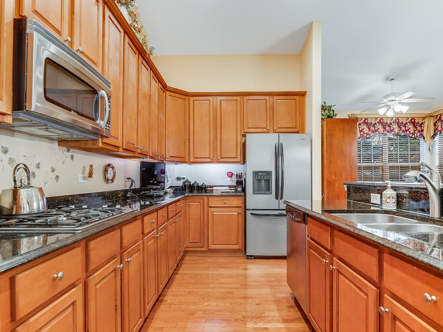 2805 Bond Circle Naperville IL 60563