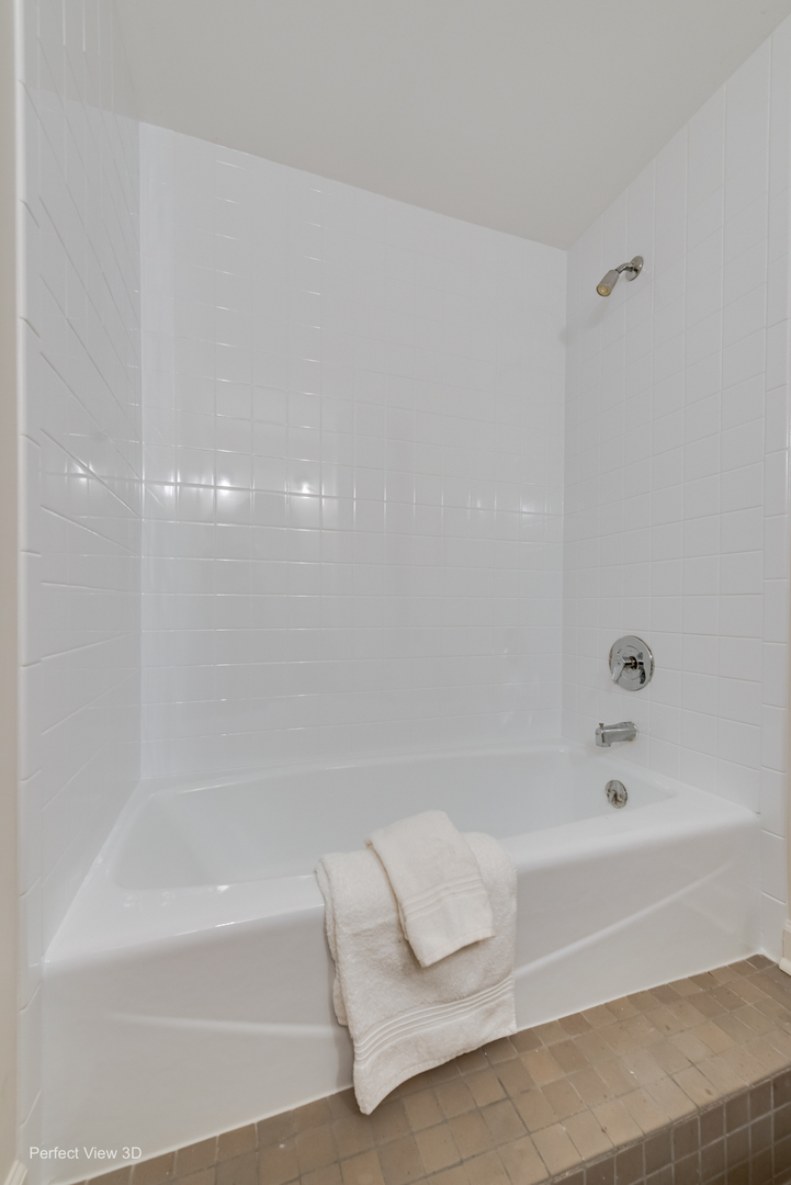 1872 North Clybourn Avenue Chicago IL 60614