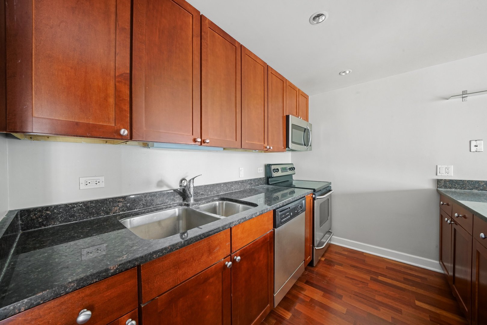 30 East Huron Street Chicago IL 60611