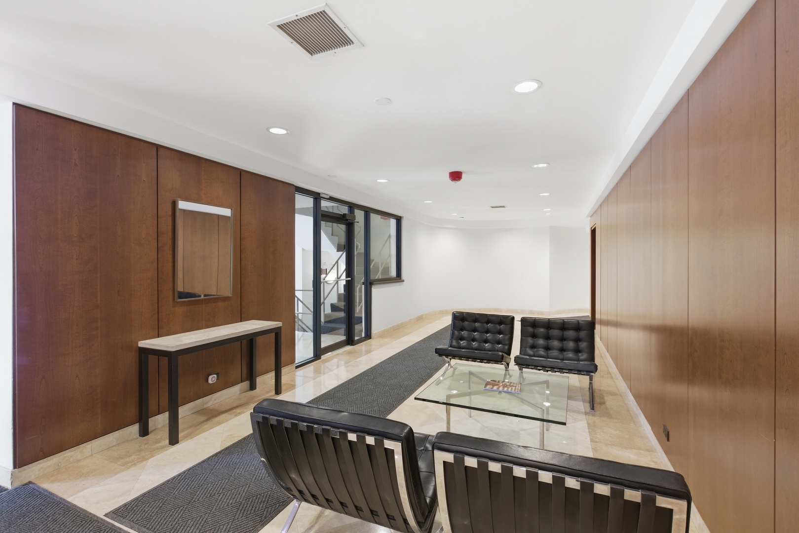 1221 North Dearborn Street Chicago IL 60610