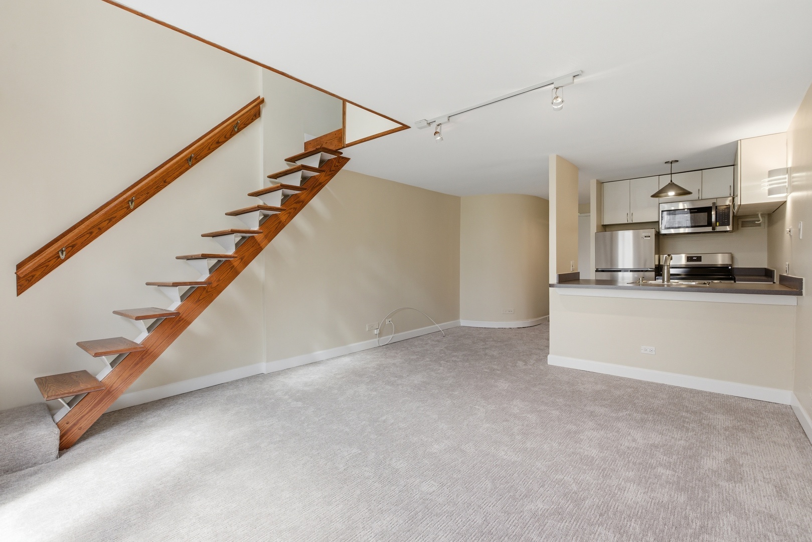 1221 North Dearborn Street Chicago IL 60610