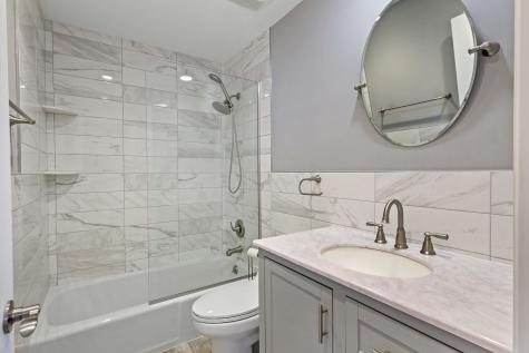840 Wellington Avenue Elk Grove Village IL 60007