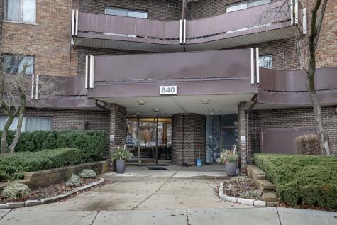 840 Wellington Avenue Elk Grove Village IL 60007