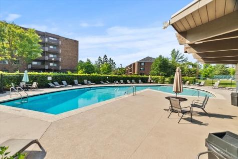 840 Wellington Avenue Elk Grove Village IL 60007