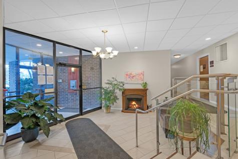840 Wellington Avenue Elk Grove Village IL 60007