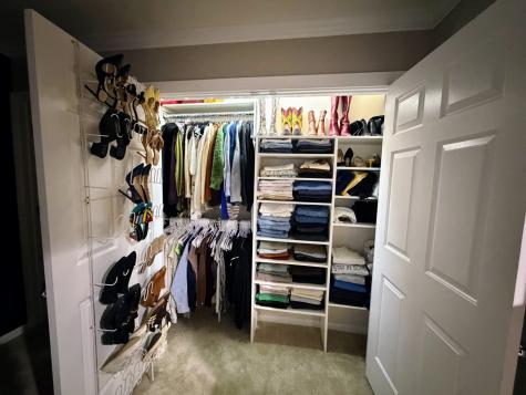 40 East Delaware Place Chicago IL 60611