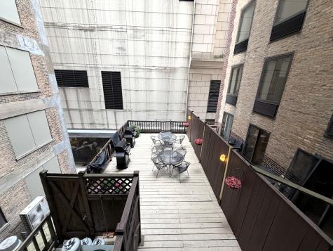 40 East Delaware Place Chicago IL 60611
