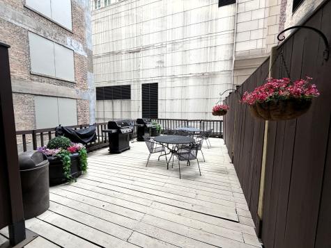 40 East Delaware Place Chicago IL 60611