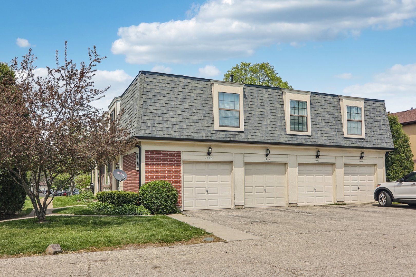 1308 Inverrary Lane Palatine IL 60074