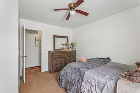 1308 Inverrary Lane Palatine IL 60074
