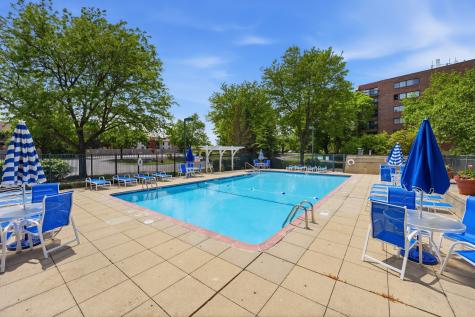 1800 Huntington Boulevard Hoffman Estates IL 60169
