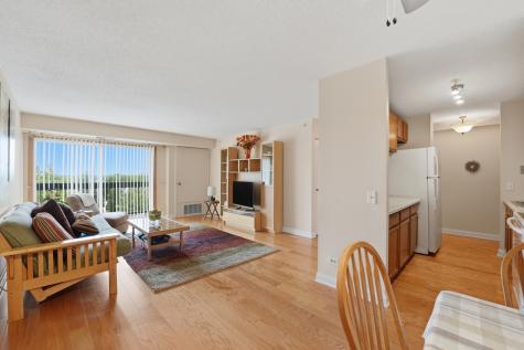 1800 Huntington Boulevard Hoffman Estates IL 60169