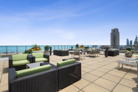 130 North Garland Court Chicago IL 60602
