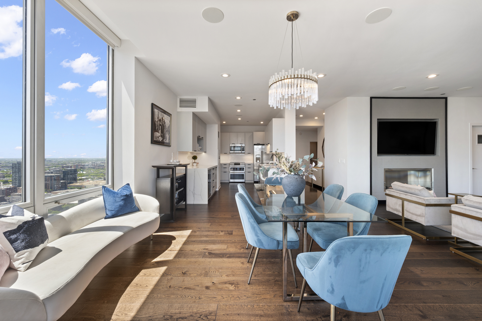 737 West Washington Boulevard Chicago IL 60661