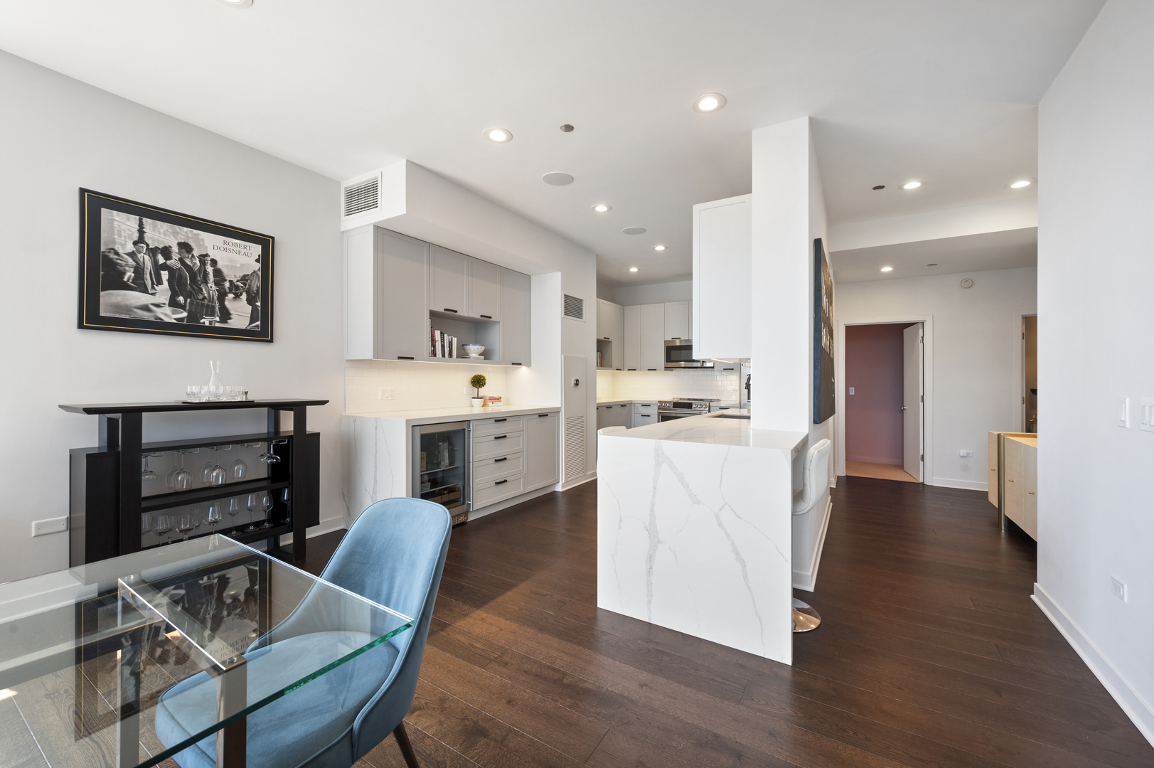 737 West Washington Boulevard Chicago IL 60661
