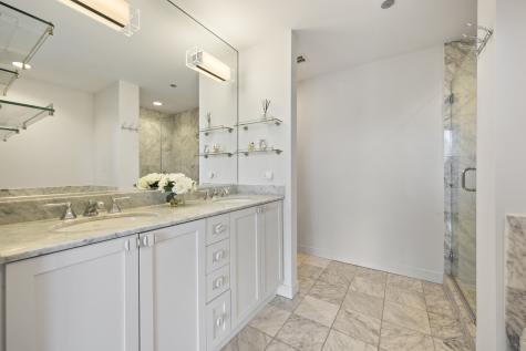 737 West Washington Boulevard Chicago IL 60661