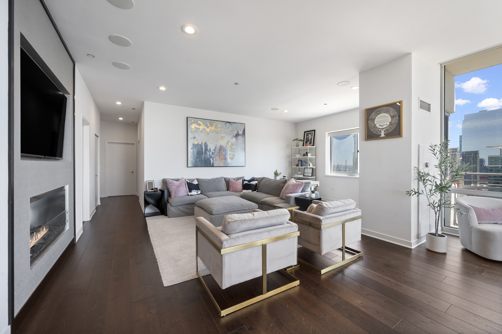 737 West Washington Boulevard Chicago IL 60661