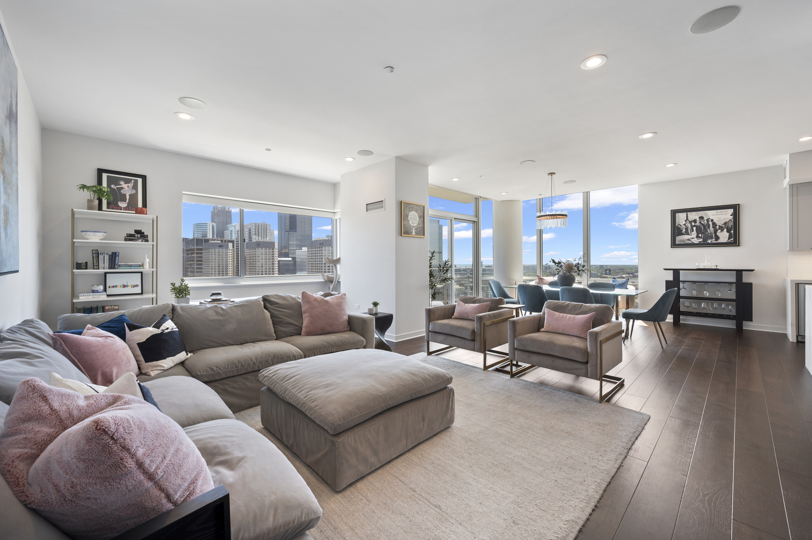 737 West Washington Boulevard Chicago IL 60661
