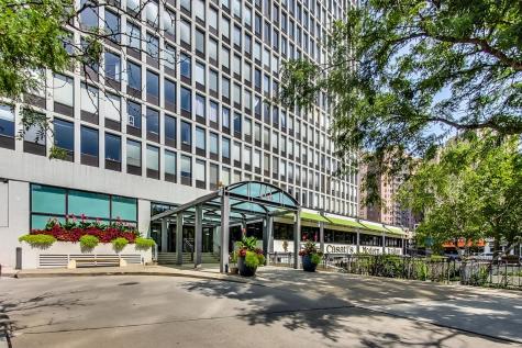 444 West Fullerton Parkway Chicago IL 60614