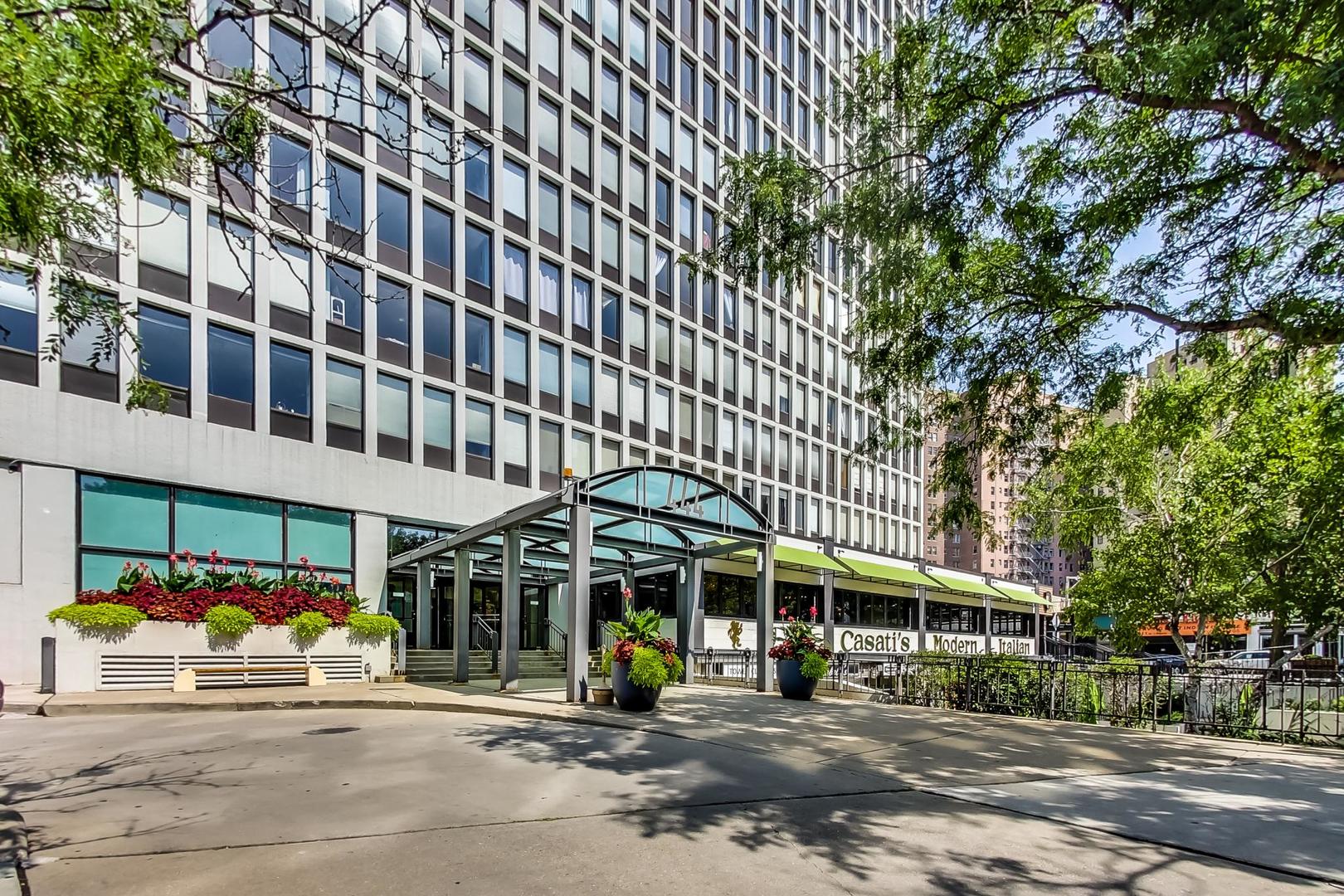 444 West Fullerton Parkway Chicago IL 60614