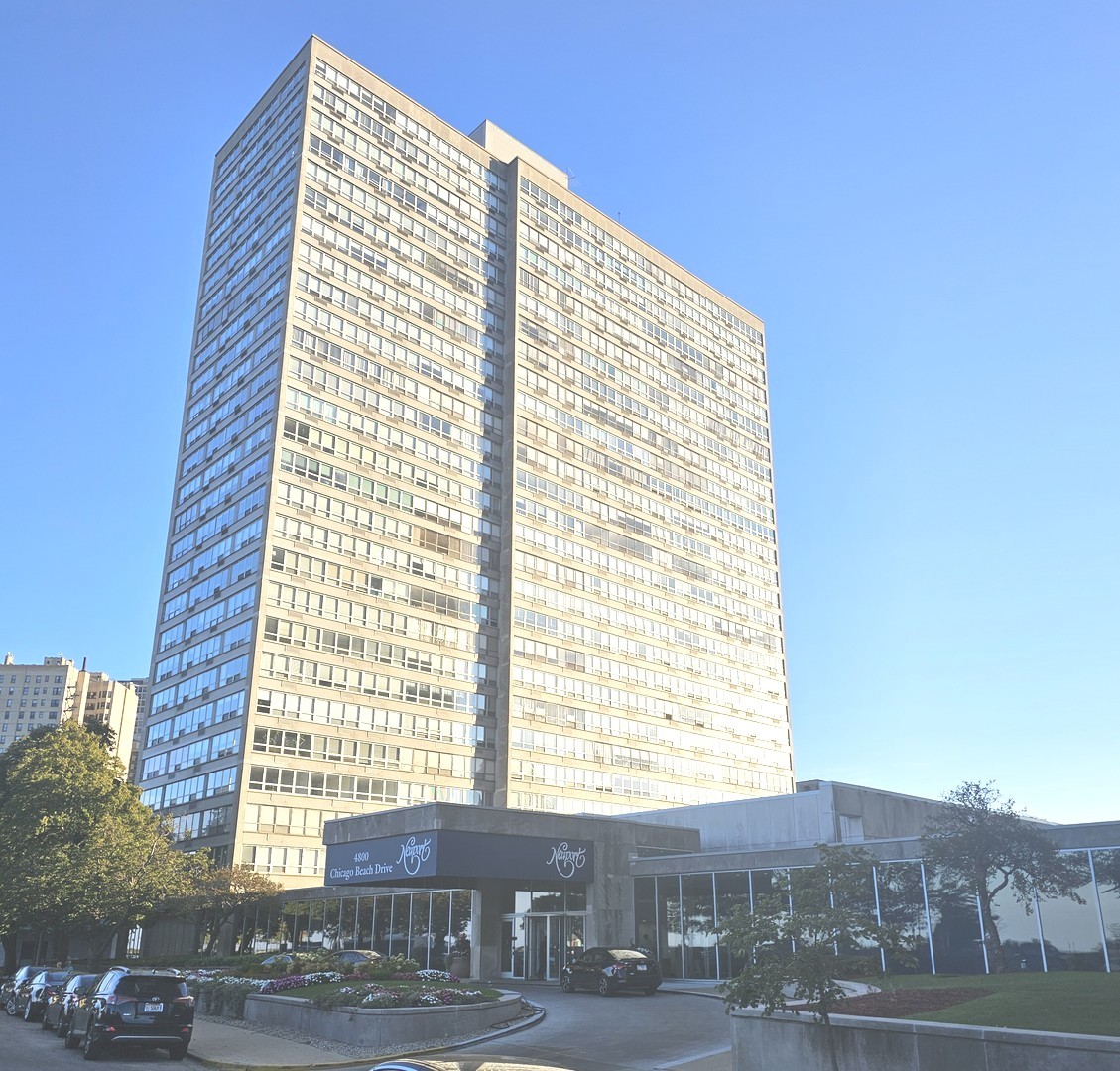 4800 South Chicago Beach Drive Chicago IL 60615