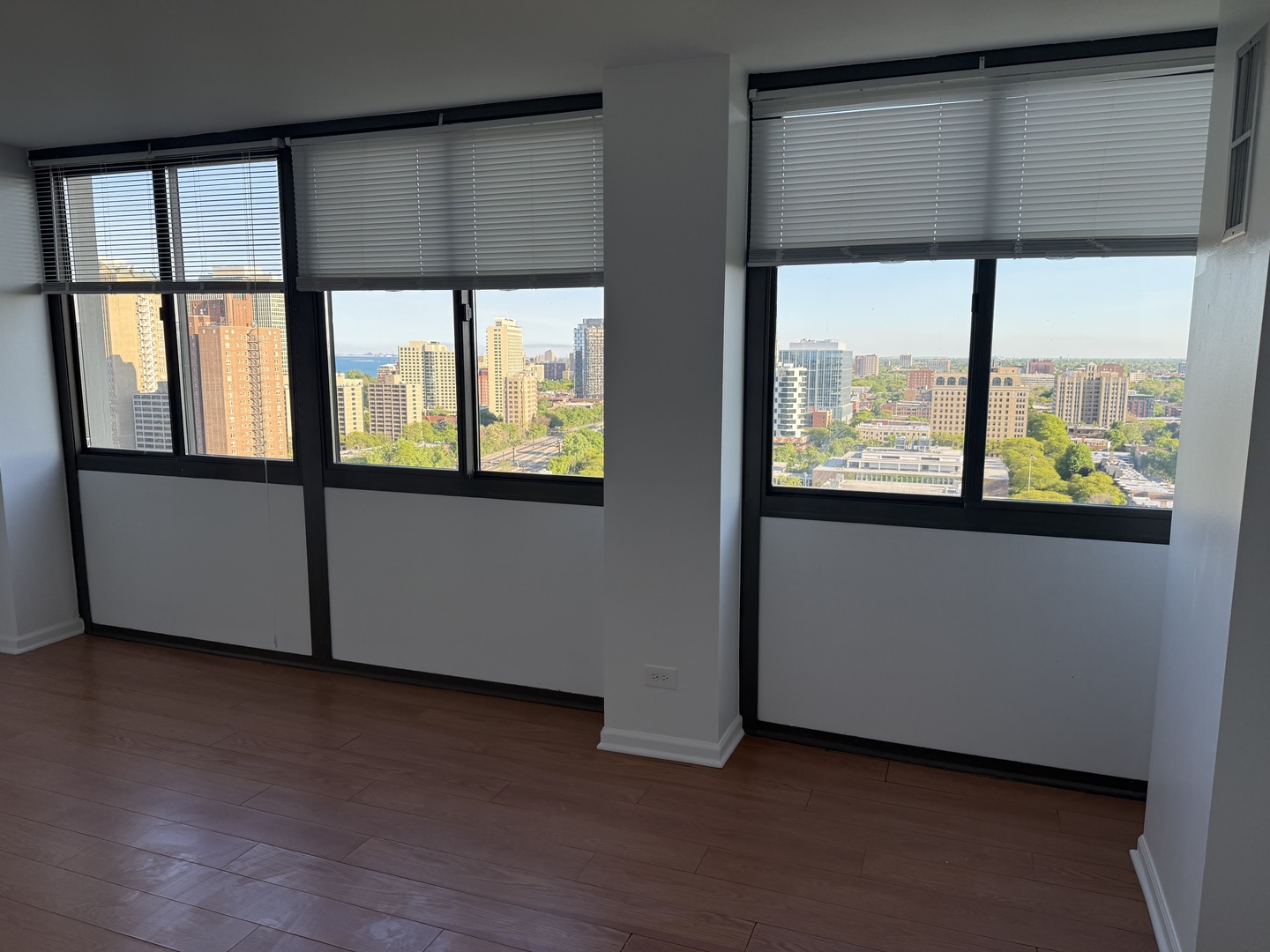 4850 South Lake Park Avenue Chicago IL 60615