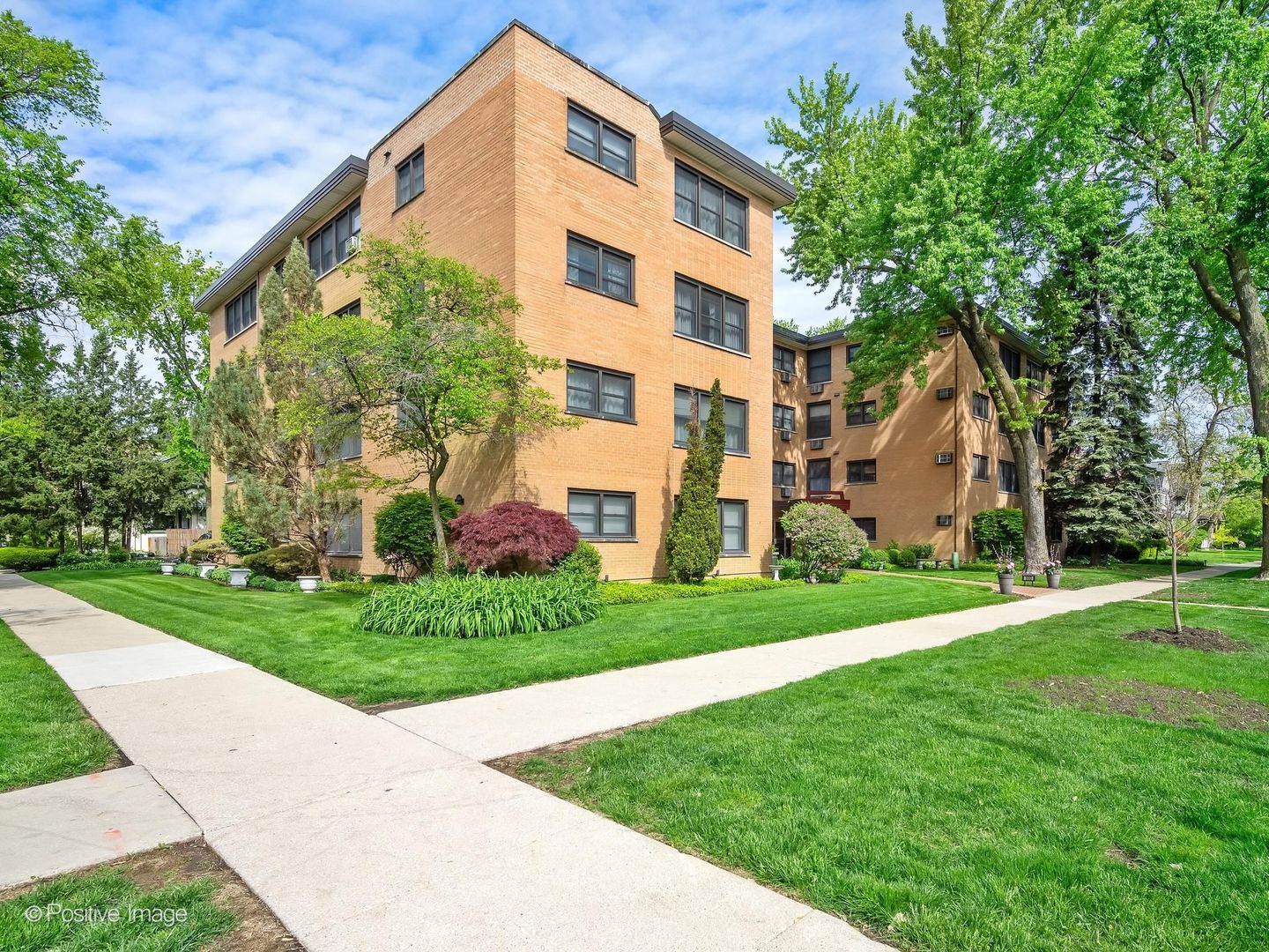 500 Washington Boulevard Oak Park IL 60302