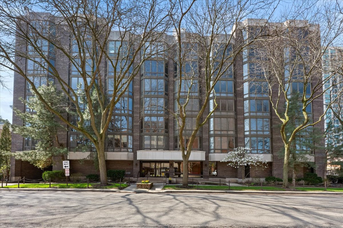 522 Church Street Evanston IL 60201