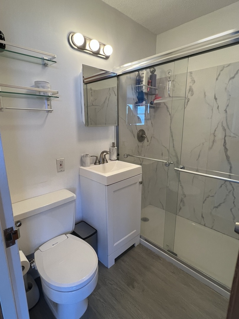 6301 North Sheridan Road Chicago IL 60660