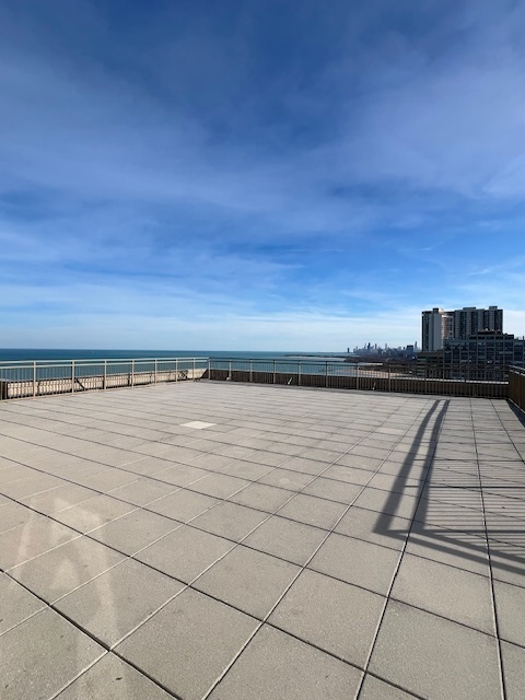 6301 North Sheridan Road Chicago IL 60660