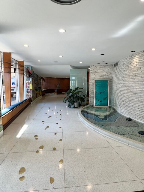 6301 North Sheridan Road Chicago IL 60660